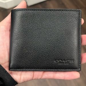 New coach wallet